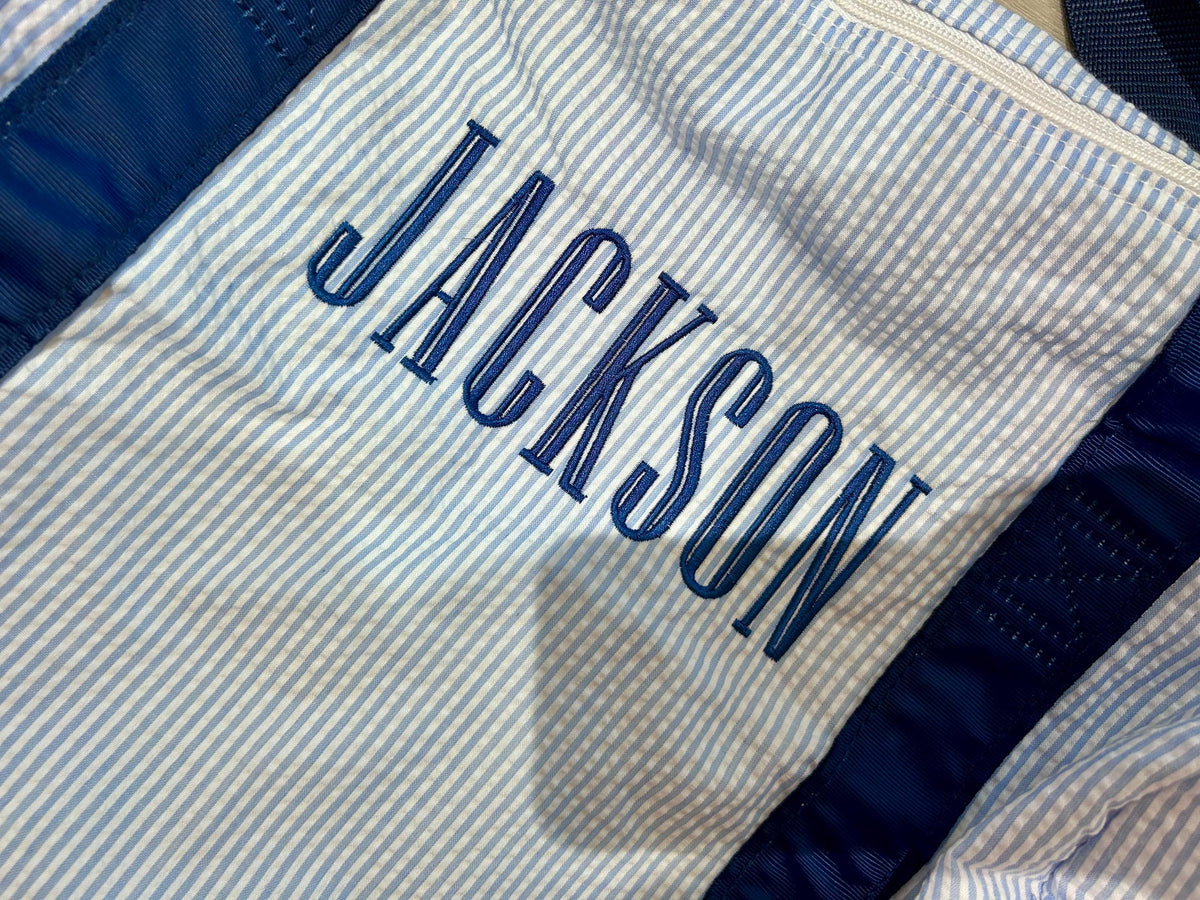 Navy Seersucker Medium Duffel | Mint