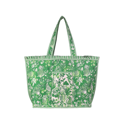 Quilted Ruffle Tote, Covent Garden: Lilly Pulitzer