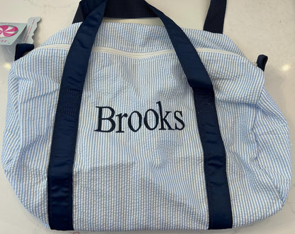 Navy Seersucker Medium Duffel | Mint